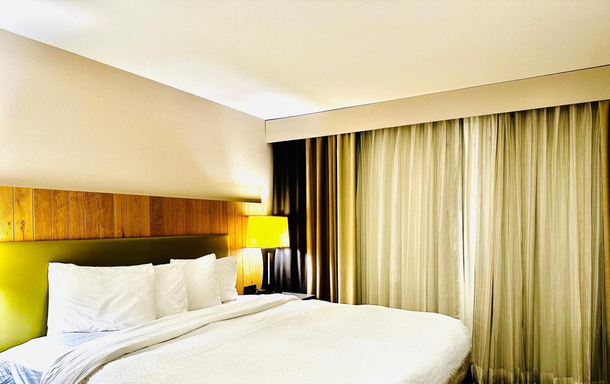 Radiant Inn And Suites Мерфрисборо Экстерьер фото