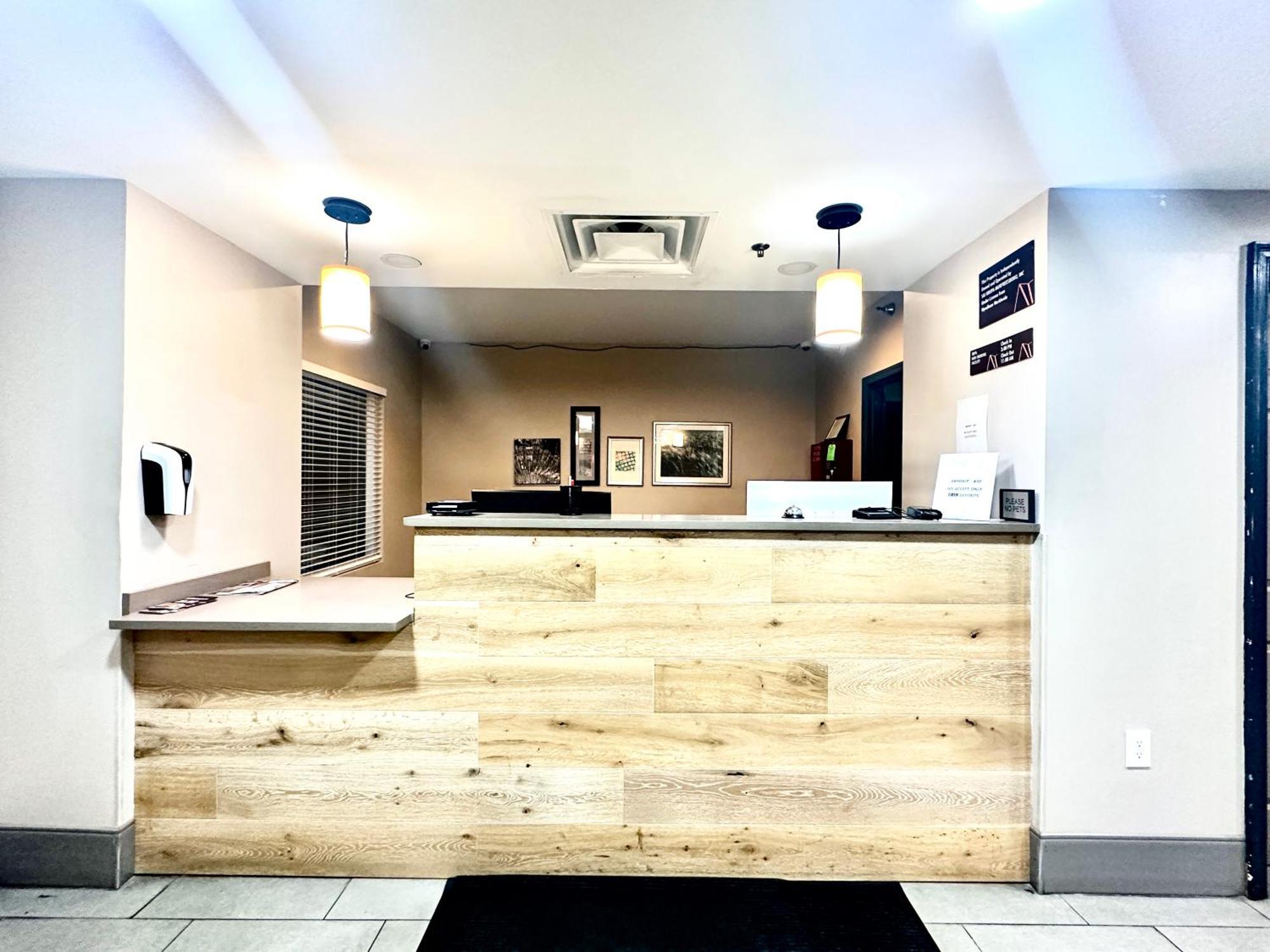 Radiant Inn And Suites Мерфрисборо Экстерьер фото